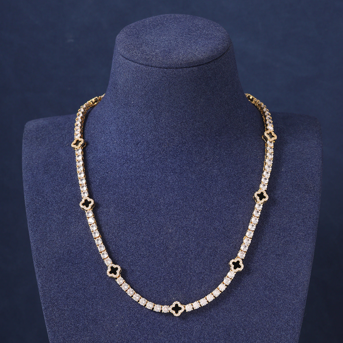 BLACK MOTIF TENNIS CHAIN - GOLD