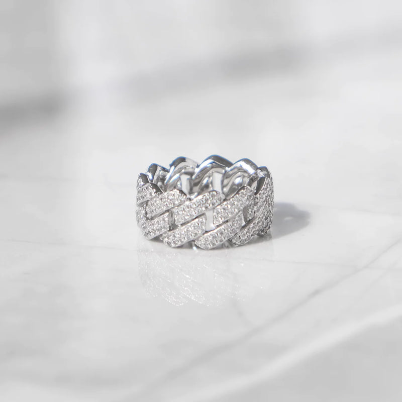 DIAMOND PRONG RING - WHITE GOLD