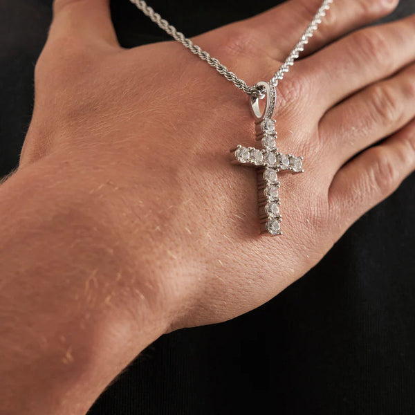 CROSS PENDANT - WHITE GOLD